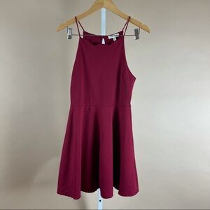 Monteau medium Scalloped High Neck Swing Dress Wine Wedding Formal Event Party